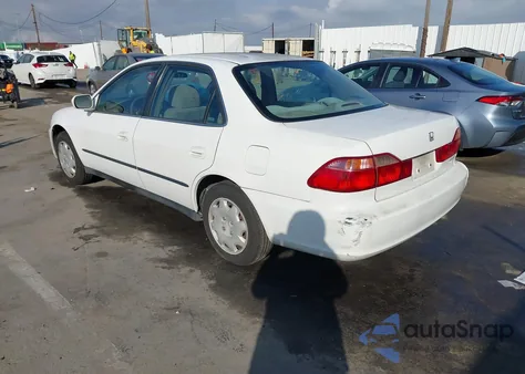 2000 Honda Accord 2.3 Lx из США, поврежденный, VIN 3HGCG665XYG706853
